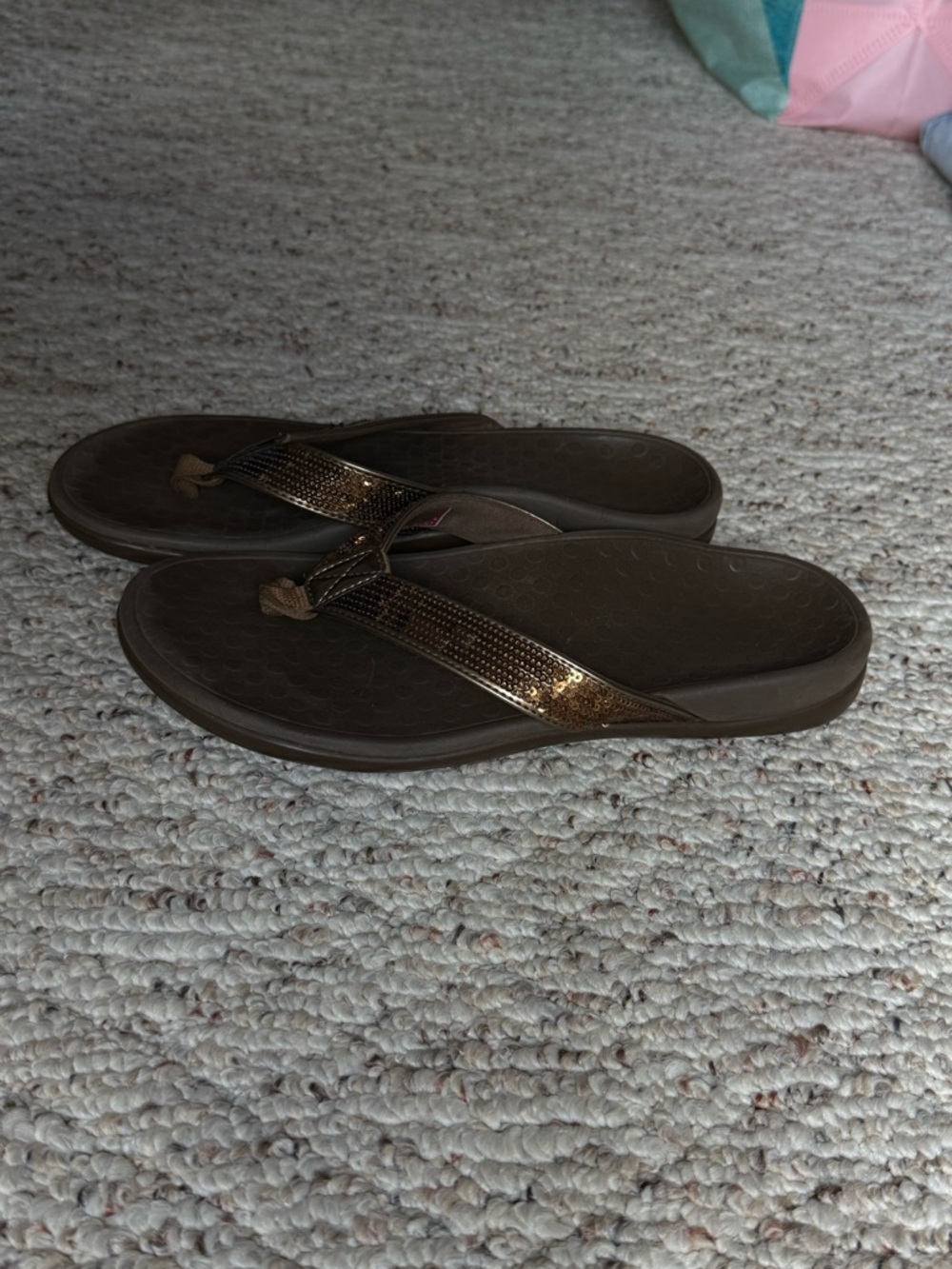 Vionic Tide Brown Flip Flop Sandals with Metallic Sequin Bronze Straps
